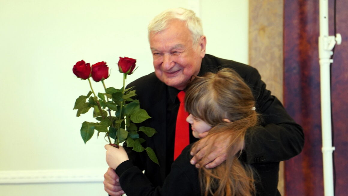 Ко дню рождения маэстро: авторский музыкально-поэтический вечер Владимира Игнатова